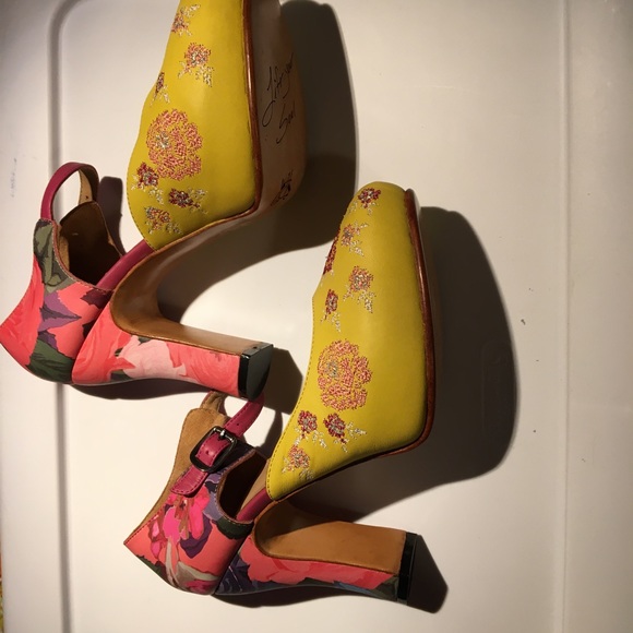 Fluevog Flora size 8.5 - Picture 3 of 5